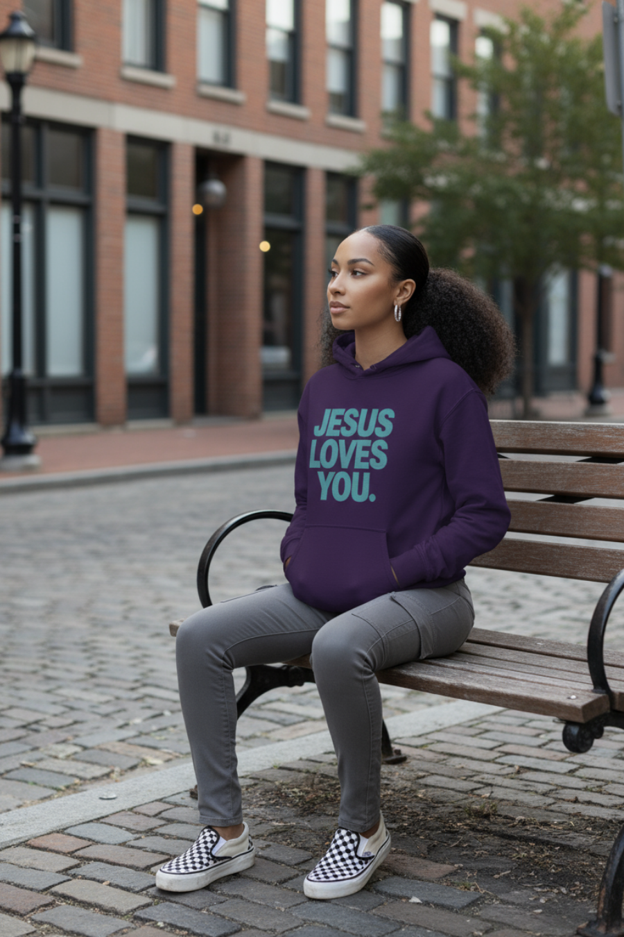 JESUS LOVES YOU. Heavy Blend™ Hoodie